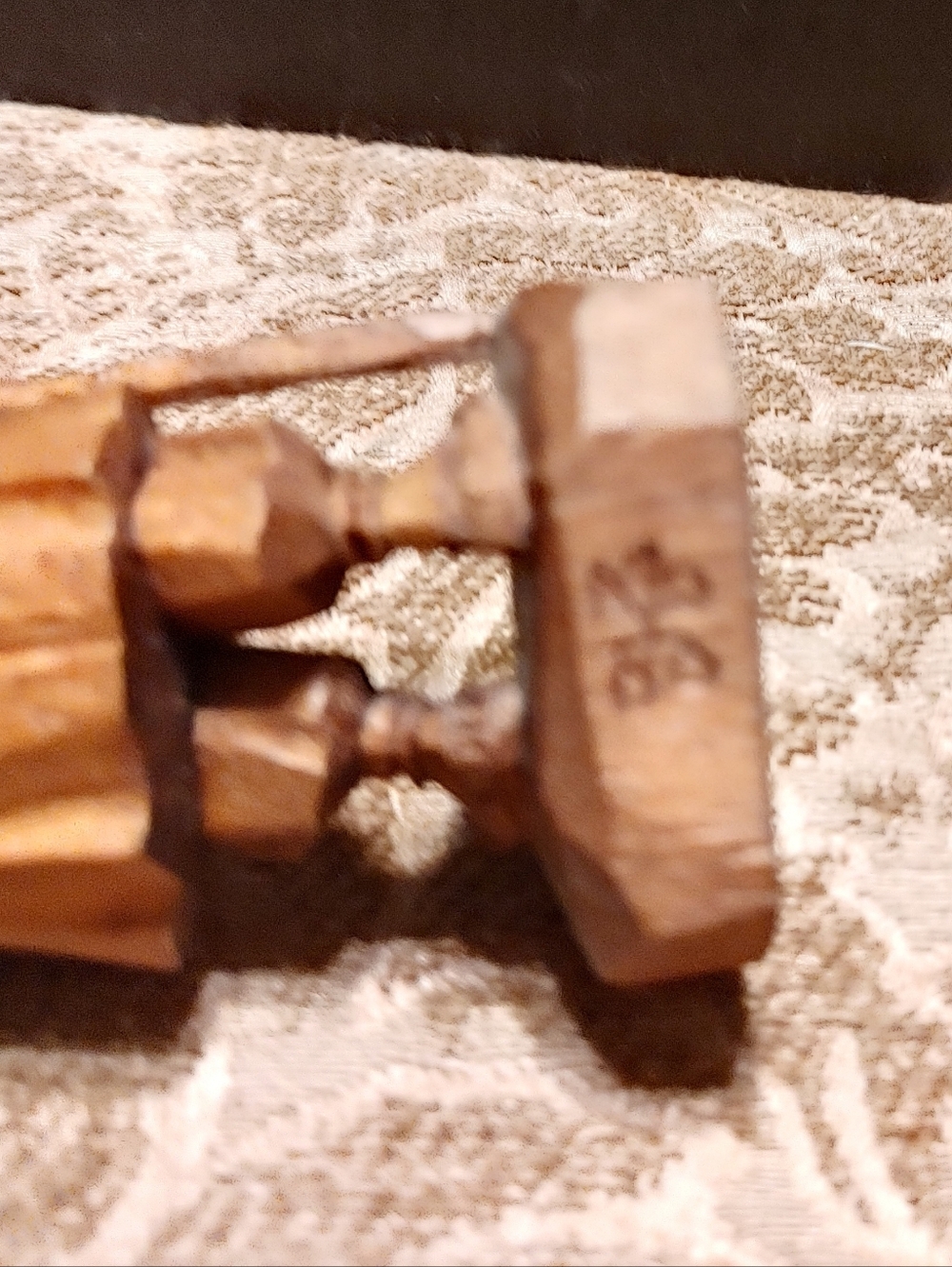 🔸⛩️🔸Intricate Artist Signed Antique Vtg Hand Carved Asian Oriental Figurine - Picture 10 of 10